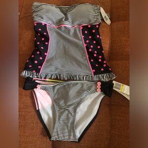 Tankini. MALIBU. SIZE MEDIUM.